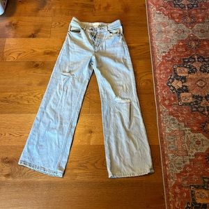Size 6 women’s jeans from h&m